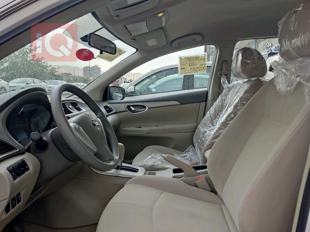 نيسان سنترا